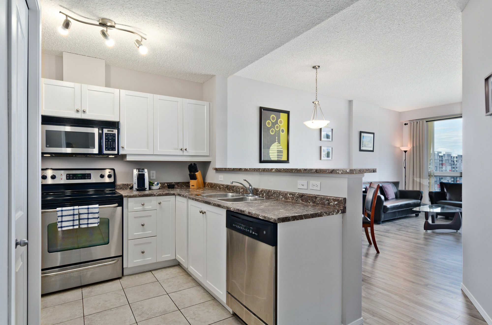 O Vantage Pointe Hotel Calgary